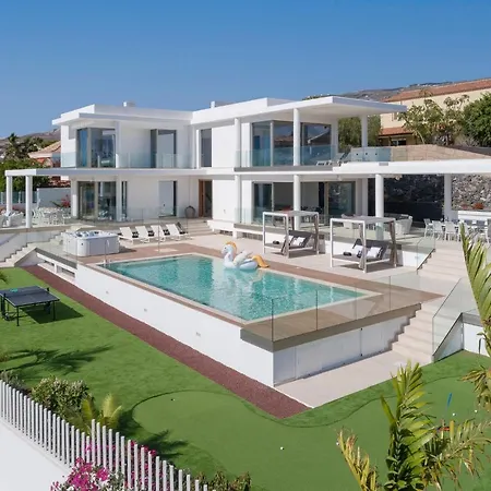 Vila Karat Royal White Costa Adeje (Tenerife)