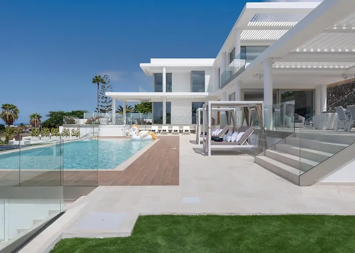 Karat Royal White Villa