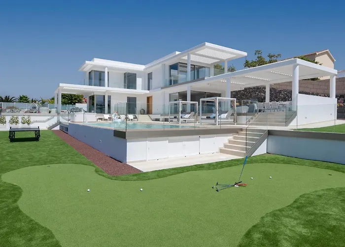 Karat Royal White Вилла *