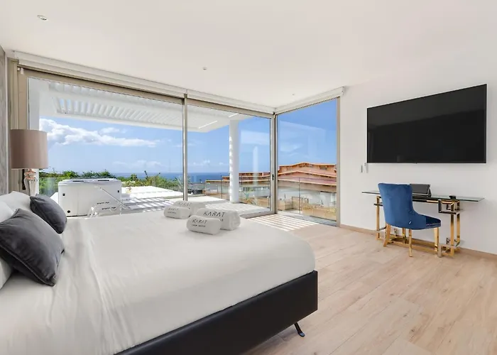 Karat Royal White Villa