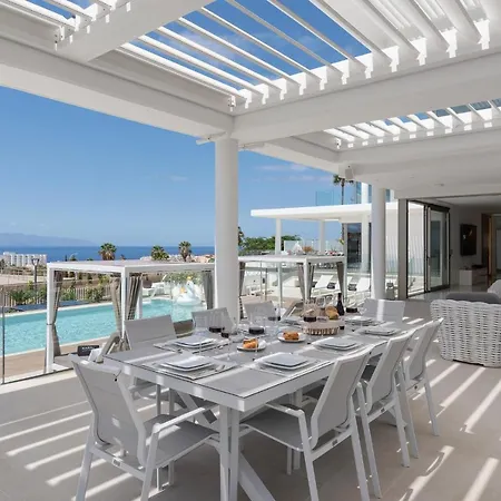 Karat Royal White Villa *