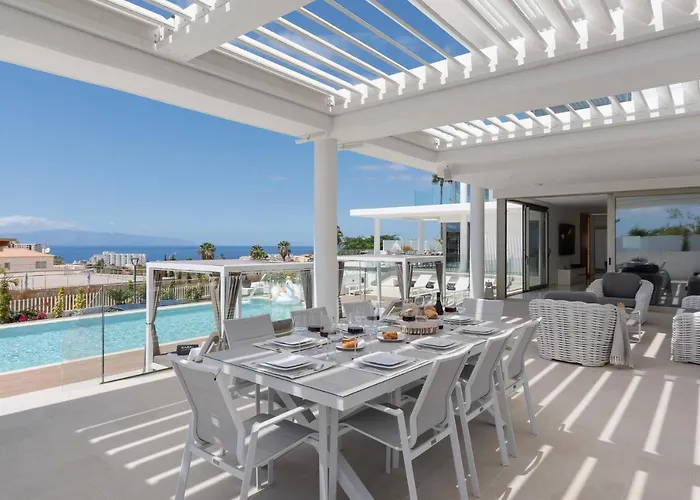 Karat Royal White וילה *