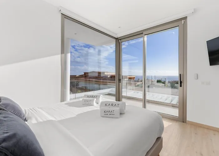 Karat Royal White וילה אדחה