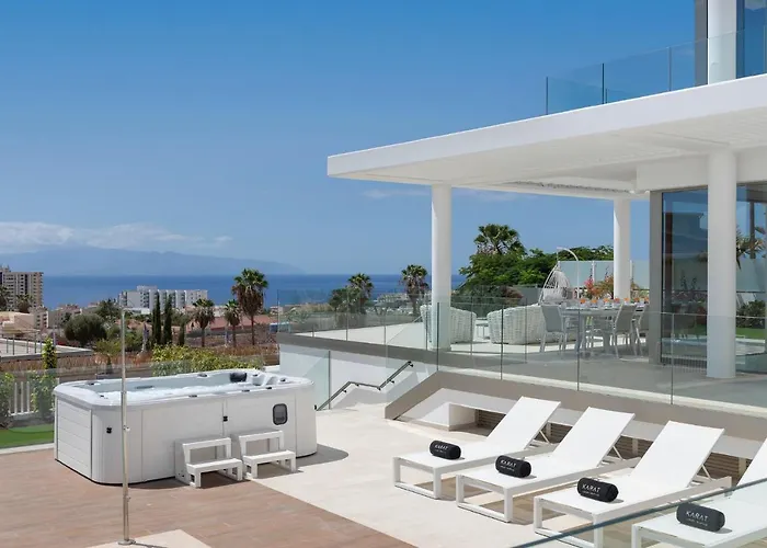 Willa Karat Royal White Costa Adeje (Tenerife)